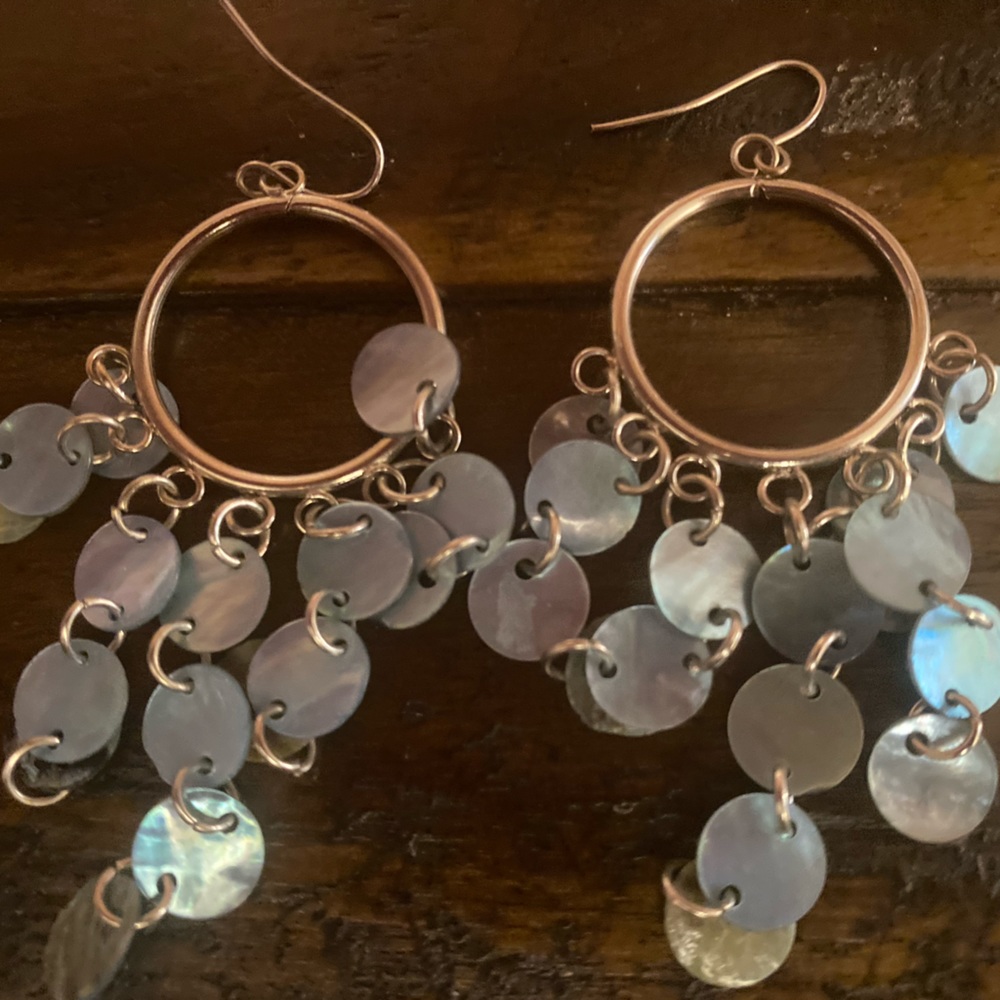 Dangle pierced earrings in light blue silver tone earrings